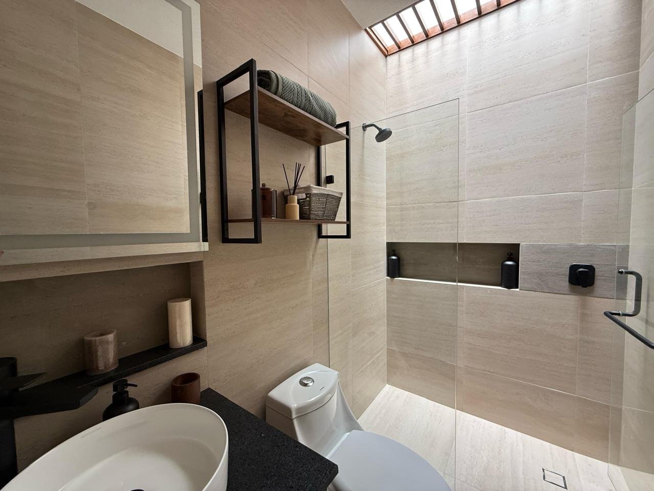 Casas en Venta, Metepec con alberca y cancha de padel